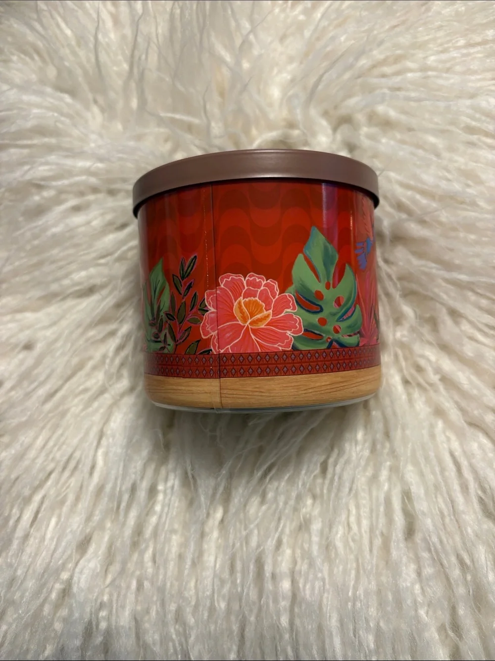 NWT! Bath and Body Works 3 wick candle